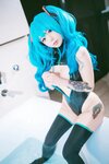 Maruemon (마루에몽) - Plug Me In Miku