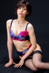 [Photobook] 絶対的セクシーポーズブック 九十九メイ [92pics]