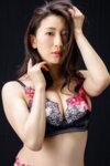 [Photobook] 妃ひかり ヌードポーズ写真集 絶対的「大人」のセクシーポーズブック [PRESTIGE]