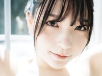 [Photobook] あまつまりな 完全限定写真集 The Queen (Wunder Publishing House)
