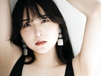 [Photobook] あまつまりな 完全限定写真集 The Queen (Wunder Publishing House)