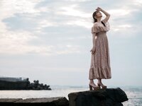 [Photobook] あまつまりな 完全限定写真集 The Queen (Wunder Publishing House)