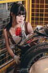 [Cosplay] 咬人小小兔 1月作品『机车修理工』 Shake it