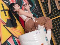 [Cosplay] 咬人小小兔 1月作品『机车修理工』 Shake it