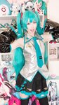 [Cosplay] Kururu Kurasaka 倉坂くるる - Miku