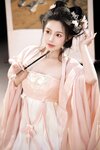 [Cosplay] Tao Nuan Jiang 桃暖酱 - Dreaming of colorful clothes 霓裳入梦