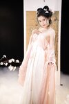 [Cosplay] Tao Nuan Jiang 桃暖酱 - Dreaming of colorful clothes 霓裳入梦