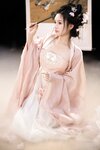 [Cosplay] Tao Nuan Jiang 桃暖酱 - Dreaming of colorful clothes 霓裳入梦