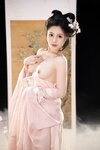[Cosplay] Tao Nuan Jiang 桃暖酱 - Dreaming of colorful clothes 霓裳入梦