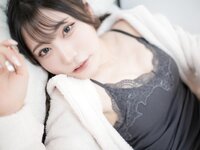 [Photobook] 芽衣 写真集 えちらぶに愛して (wunder publishing house)