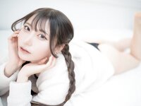 [Photobook] 芽衣 写真集 えちらぶに愛して (wunder publishing house)