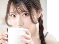 [Photobook] 芽衣 写真集 えちらぶに愛して (wunder publishing house)