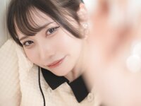 [Photobook] 芽衣 写真集 えちらぶに愛して (wunder publishing house)