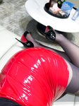[Cosplay] 奔跑的晶骡儿 红色皮裤