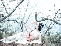 [Cosplay] 年年 - 三月榕 [51P-172MB]