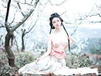 [Cosplay] 年年 - 三月榕 [51P-172MB]