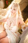 [Cosplay] Tako 菌烨 - Daci Shuwang 大慈树王