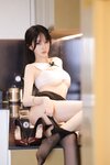 [Cosplay] 玥儿玥 黑丝