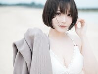 [Photobook] 天川星夏 写真集 みつめてほしい (wunder publishing house)