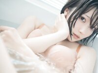 [Photobook] 天川星夏 写真集 みつめてほしい (wunder publishing house)
