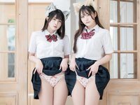 [Photobook] スカートを約100回めくれる本 vol.27 水那しおね 芽衣 (Wunder Psublishing House)