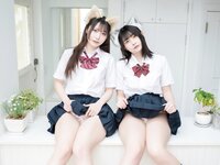 [Photobook] スカートを約100回めくれる本 vol.27 水那しおね 芽衣 (Wunder Psublishing House)