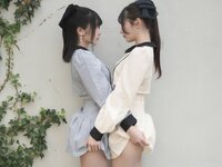 [Photobook] スカートを約100回めくれる本 vol.27 水那しおね 芽衣 (Wunder Psublishing House)