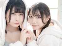 [Photobook] スカートを約100回めくれる本 vol.27 水那しおね 芽衣 (Wunder Psublishing House)