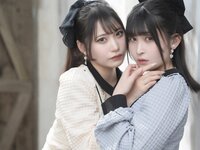 [Photobook] スカートを約100回めくれる本 vol.27 水那しおね 芽衣 (Wunder Psublishing House)