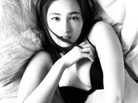 [Photobook] 北村優衣 剥き出しのヒロイン 週刊ポストデジタル写真集[55pics]