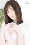 [Photobook] Rebeccaデジタル写真集 Momo 本田もも 桃色ファーストラブ