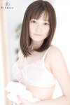 [Photobook] Rebeccaデジタル写真集 Momo 本田もも 桃色ファーストラブ