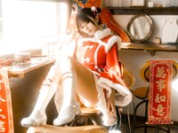 [Cosplay] 桜井宁宁 龙年新年篇