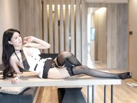 [Cosplay] 谢小蒽 幼幼 白衣黑丝