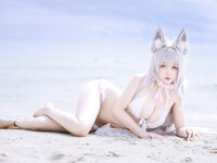 [Cosplay] 日奈娇 信浓泳装