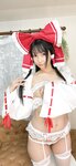 [Cosplay] Lenfried - New Year's sleeves only Reimu! First dream set 新春袖だけ霊夢！初夢セット