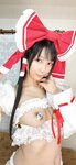 [Cosplay] Lenfried - New Year's sleeves only Reimu! First dream set 新春袖だけ霊夢！初夢セット