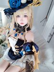 [Cosplay] 日奈娇 原神 娜维娅