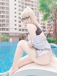 [Cosplay] Pyon Jeanne d Arc Swiming
