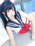 [Cosplay] 日奈娇 小礼物