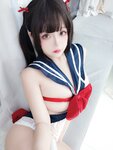 [Cosplay] 日奈娇 小礼物