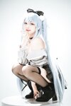 [Cosplay] 花铃 芙洛伦 药心巧克力