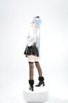 [Cosplay] 花铃 芙洛伦 药心巧克力