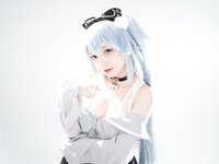 [Cosplay] 花铃 芙洛伦 药心巧克力