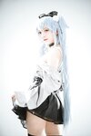 [Cosplay] 花铃 芙洛伦 药心巧克力