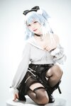 [Cosplay] 花铃 芙洛伦 药心巧克力