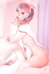 [Cosplay] Nekokoyoshi 爆机少女喵小吉 - Pink nurse's night interview 桃色看護師の夜間問診