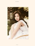 [Photobook] 2021.04.09 TWICE Sana 1st Photobook 「Yes, I am Sana.」