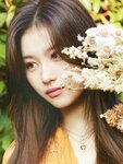 [Photobook] 2021.04.09 TWICE Sana 1st Photobook 「Yes, I am Sana.」