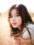 [Photobook] 2021.04.09 TWICE Sana 1st Photobook 「Yes, I am Sana.」